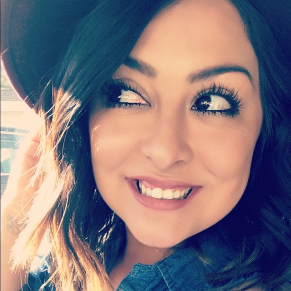 Meet your Posher, Jessica